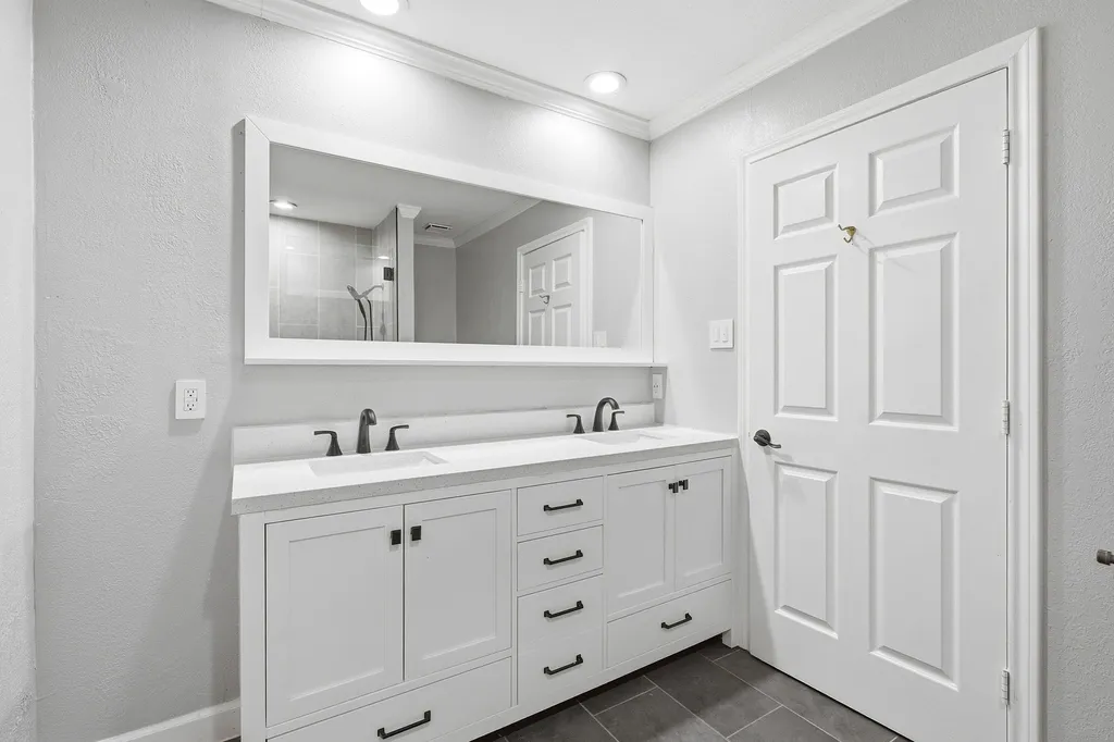 725 Tartan Trail Highland Village TX 75077
