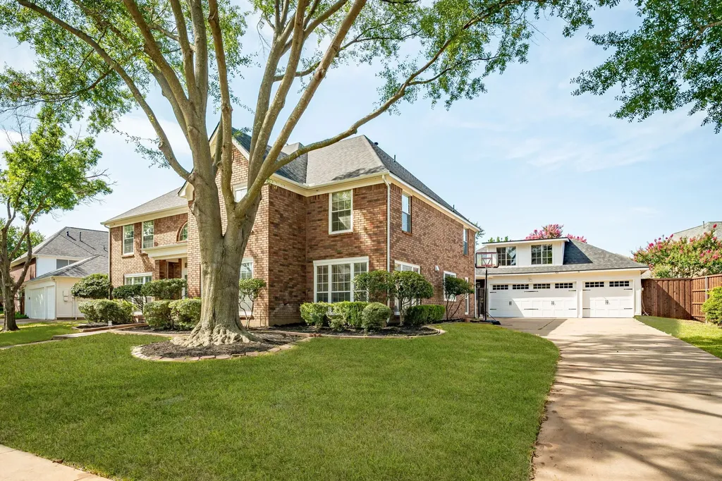 725 Tartan Trail Highland Village TX 75077