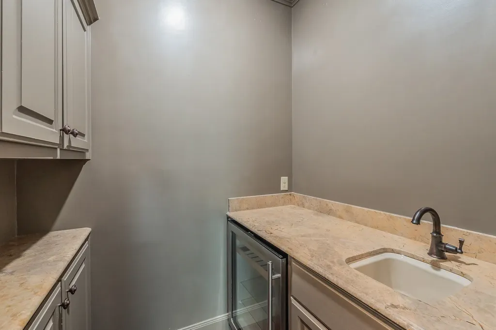 6724 Blue Meadow Drive Fort Worth TX 76132