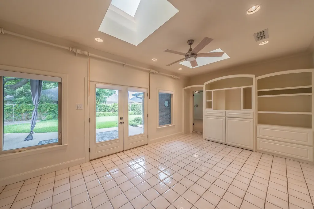 6724 Blue Meadow Drive Fort Worth TX 76132