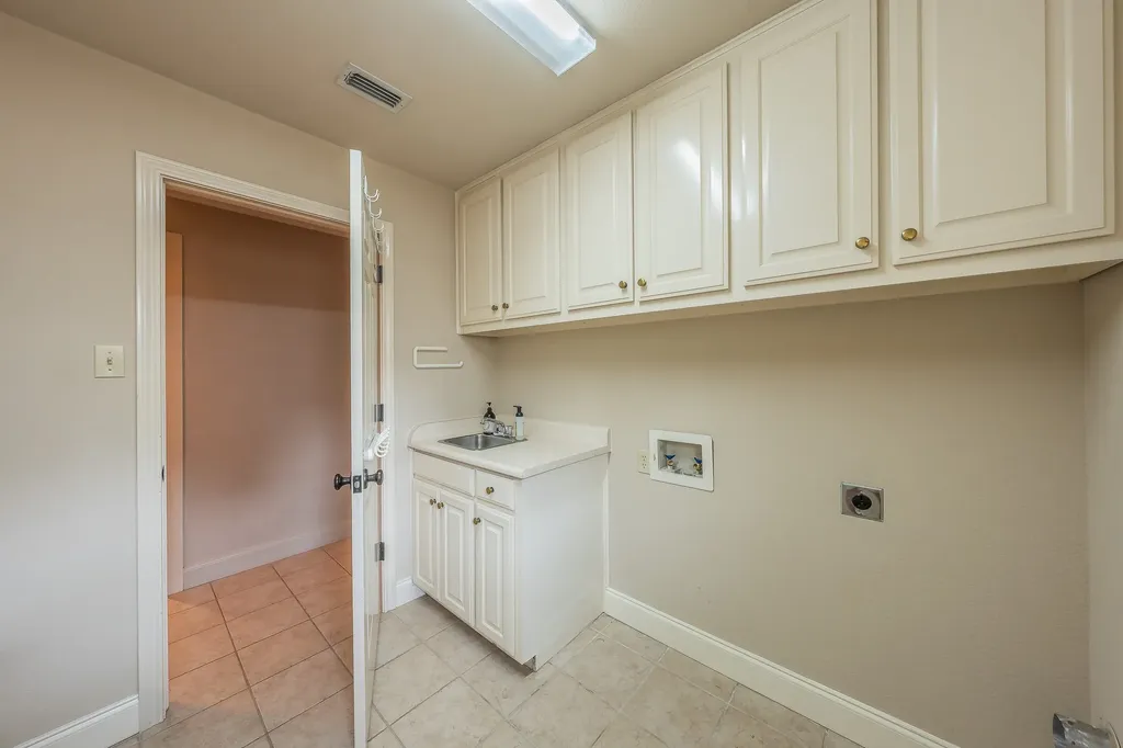 6724 Blue Meadow Drive Fort Worth TX 76132