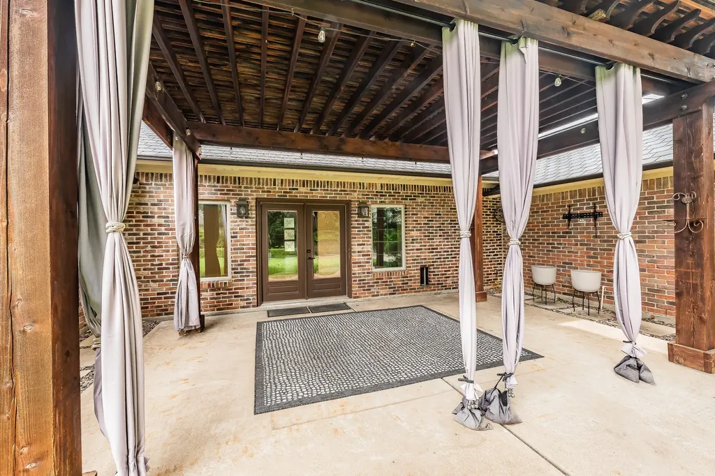 6724 Blue Meadow Drive Fort Worth TX 76132