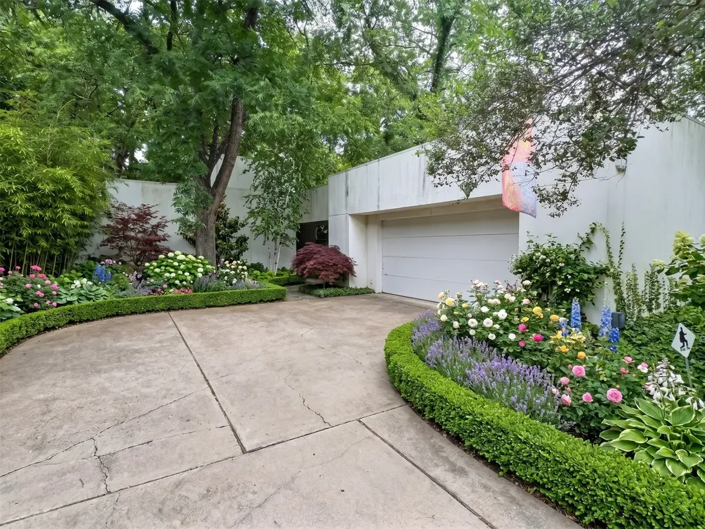 5108 Maple Springs Boulevard Dallas TX 75235