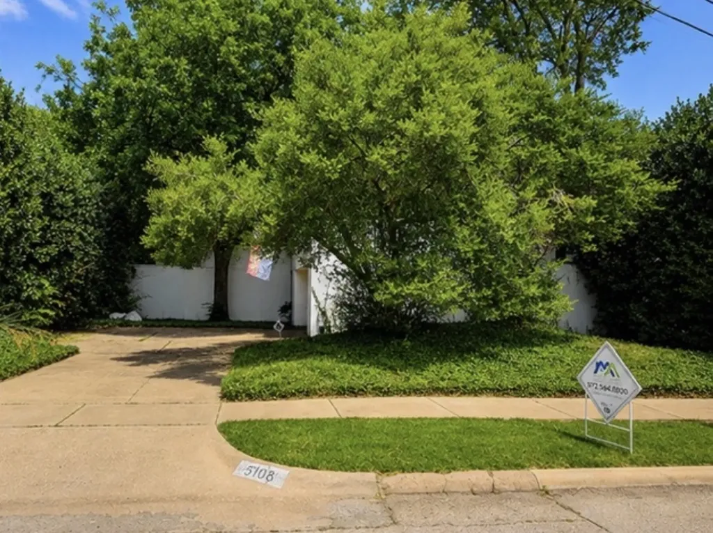 5108 Maple Springs Boulevard Dallas TX 75235
