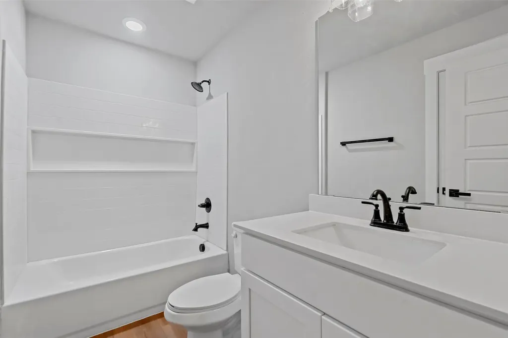 456 Peace Lily Way Tolar TX 76476