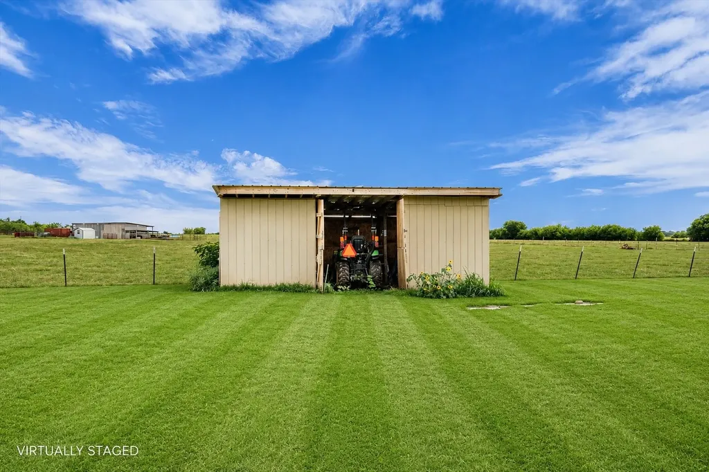 1524 County Road 1107b Cleburne TX 76031