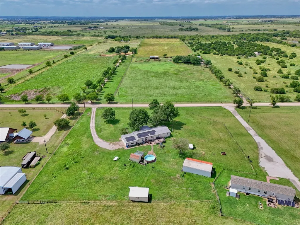 1524 County Road 1107b Cleburne TX 76031