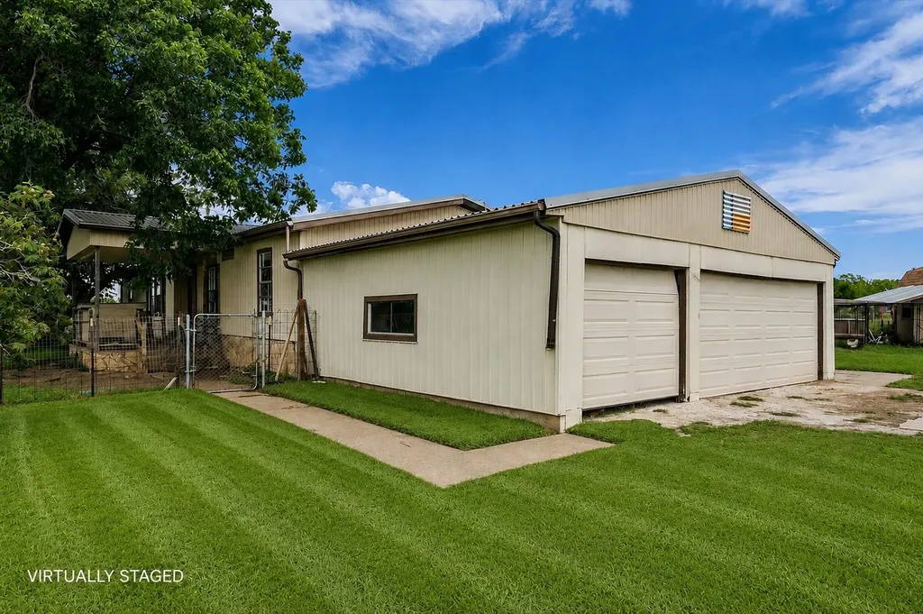 1524 County Road 1107b Cleburne TX 76031