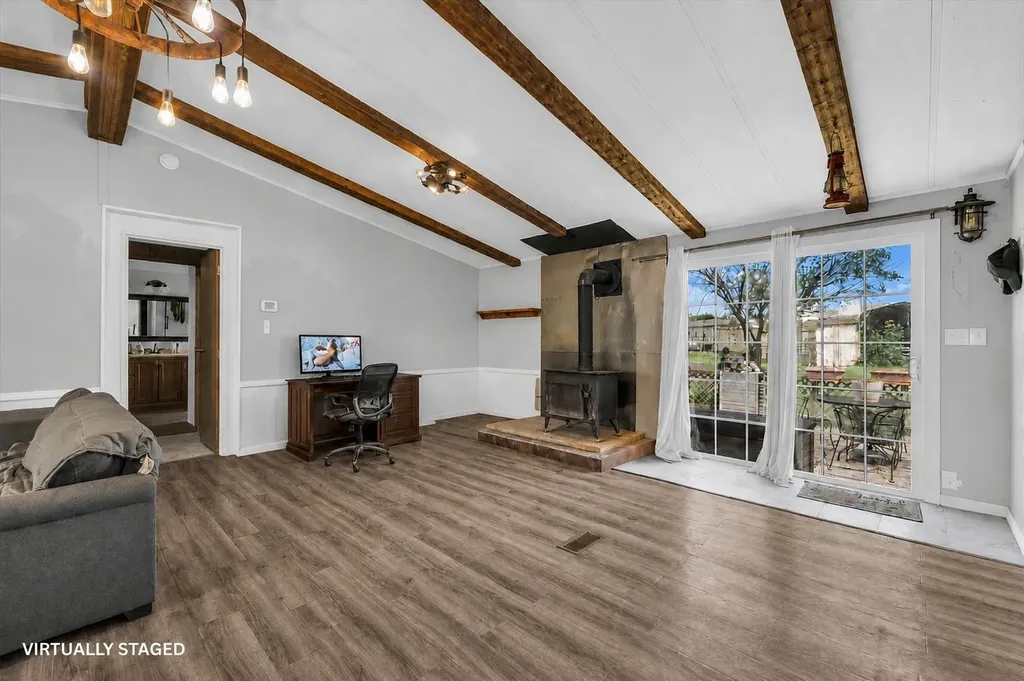 1524 County Road 1107b Cleburne TX 76031