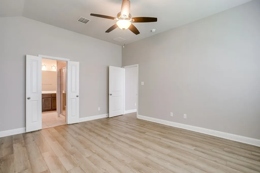 1448 Eagle Nest Drive Pelican Bay TX 76020