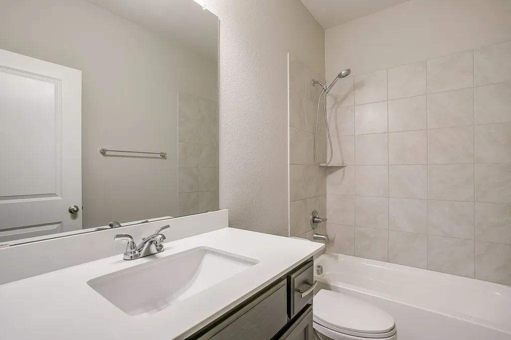 1448 Eagle Nest Drive Pelican Bay TX 76020