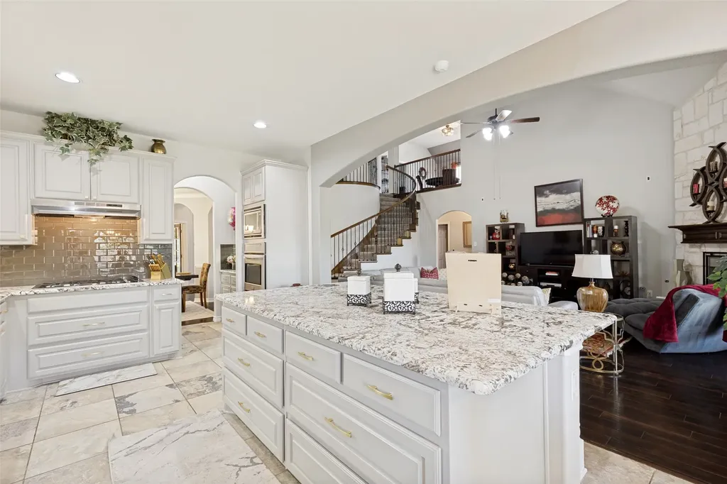 11516 Compton Trail Fort Worth TX 76244