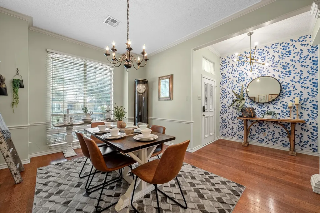 11001 Ridge Point Drive Woodway TX 76712