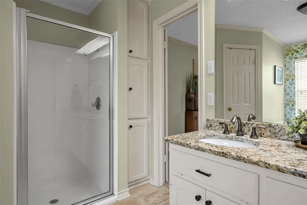 11001 Ridge Point Drive Woodway TX 76712