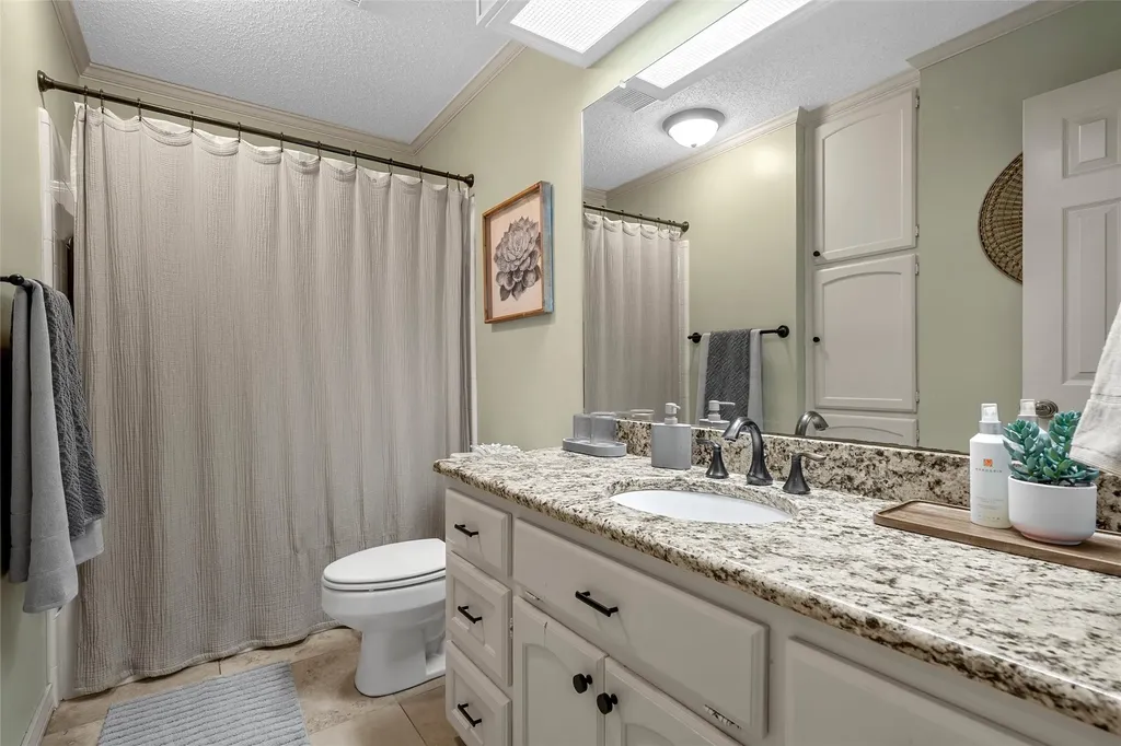 11001 Ridge Point Drive Woodway TX 76712