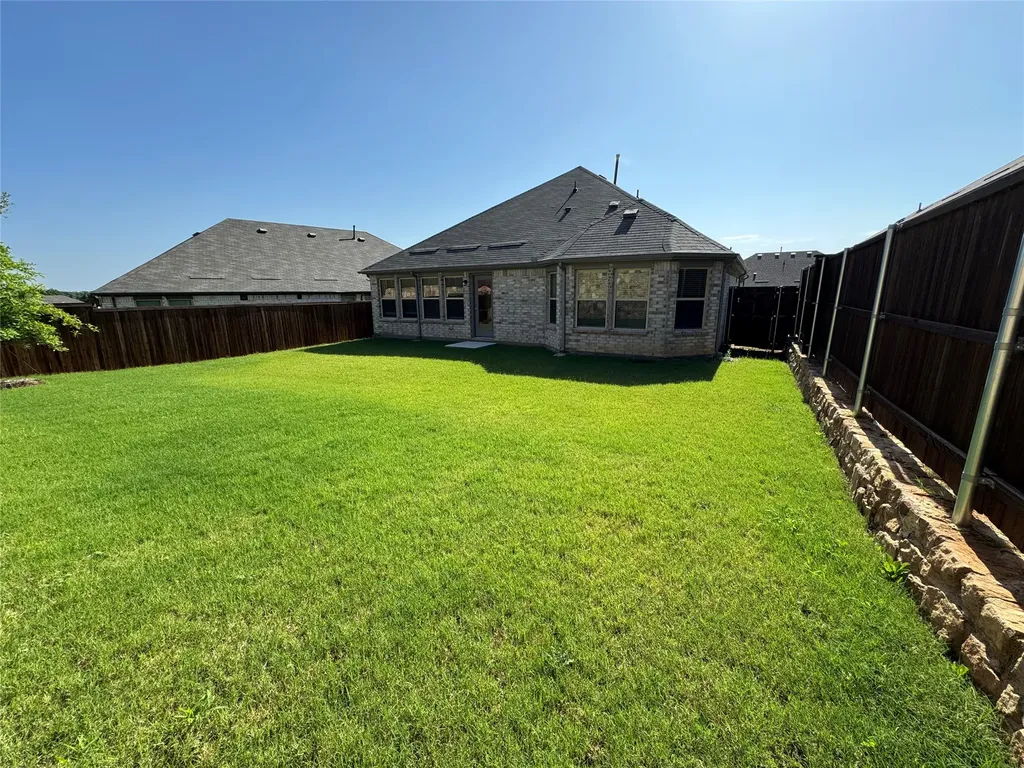 3613 Monte Carlo Lane Denton TX 76210