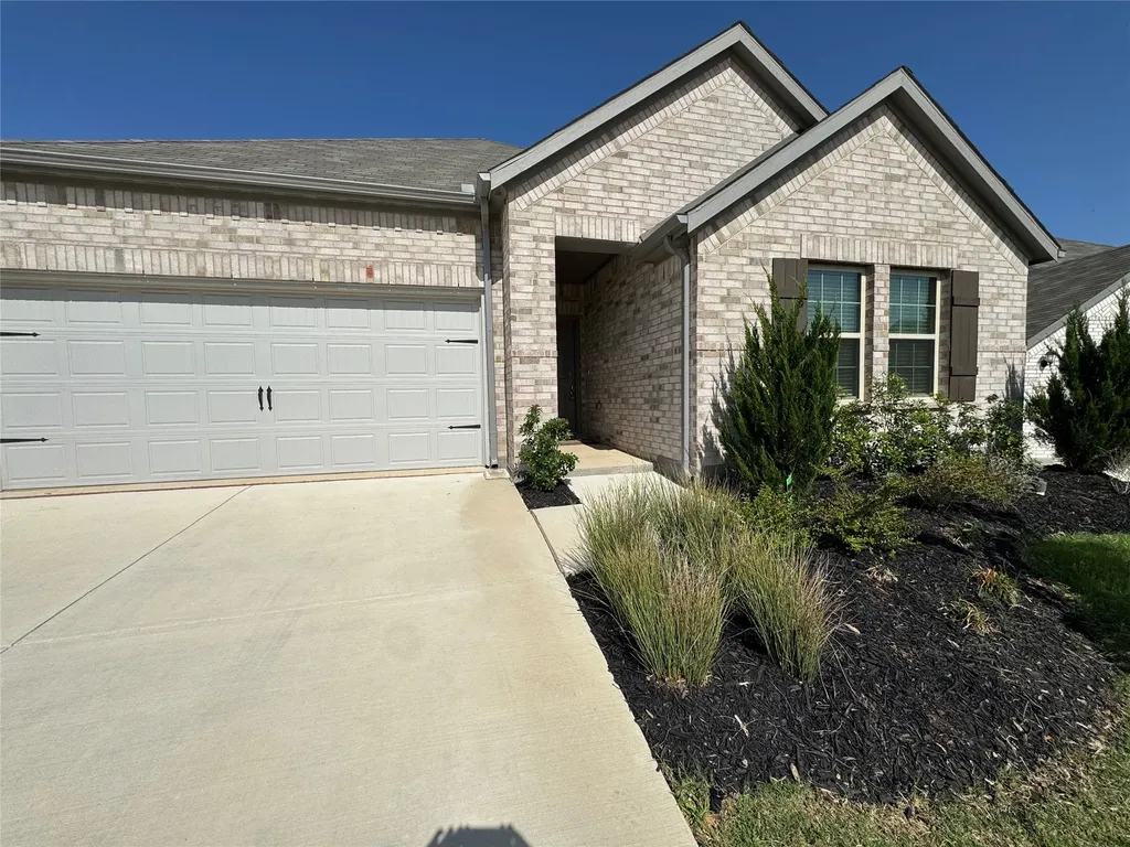 3613 Monte Carlo Lane Denton TX 76210