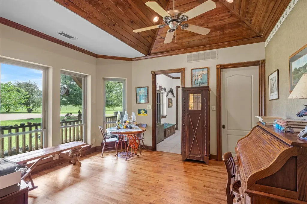 543 County Road 1170 Sulphur Springs TX 75482