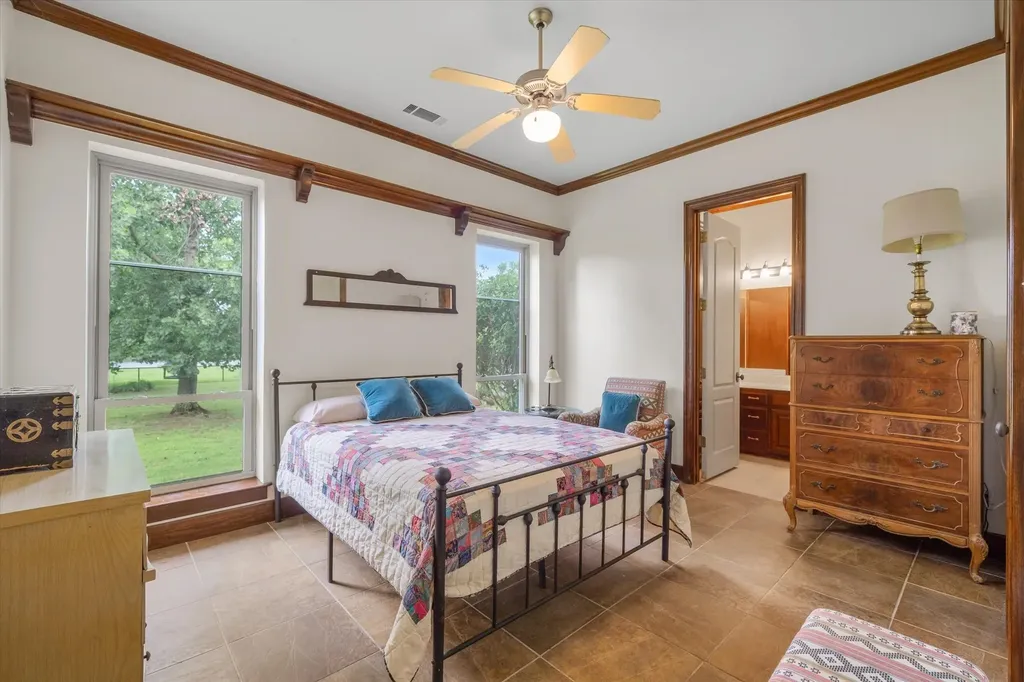 543 County Road 1170 Sulphur Springs TX 75482