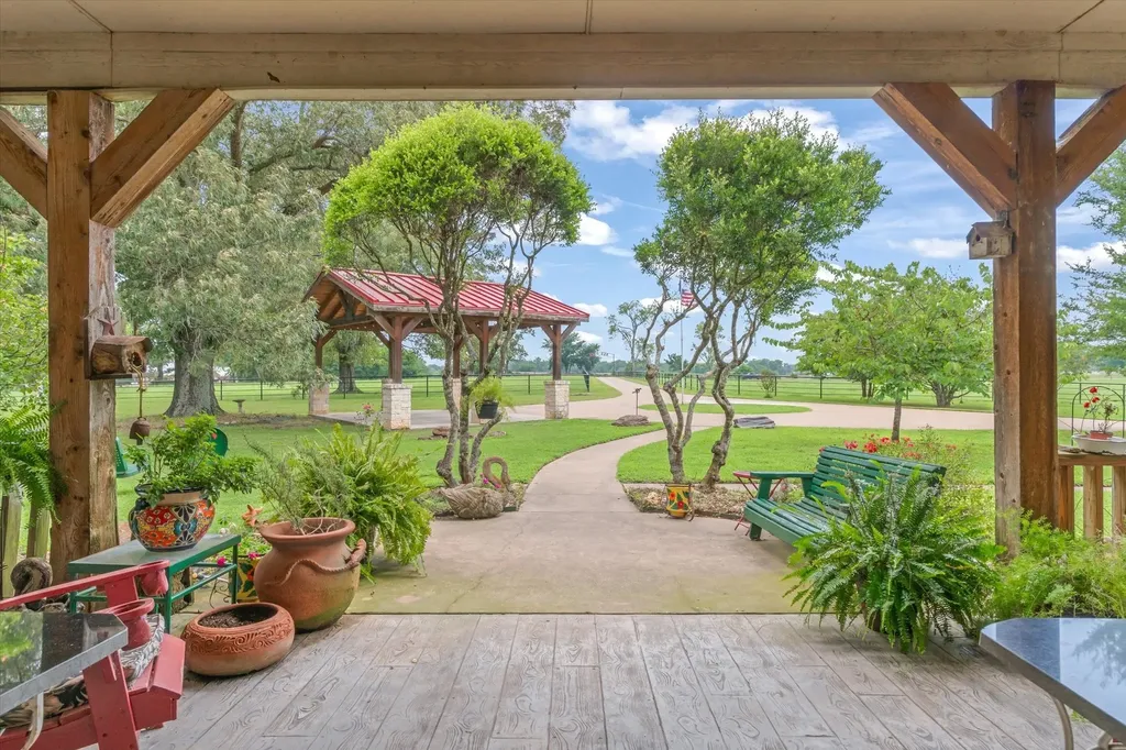 543 County Road 1170 Sulphur Springs TX 75482