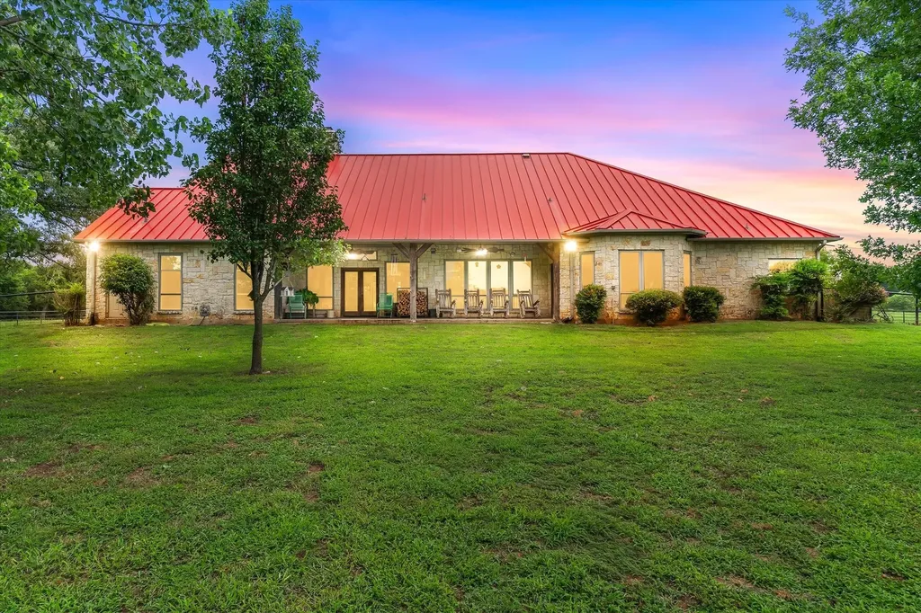 543 County Road 1170 Sulphur Springs TX 75482