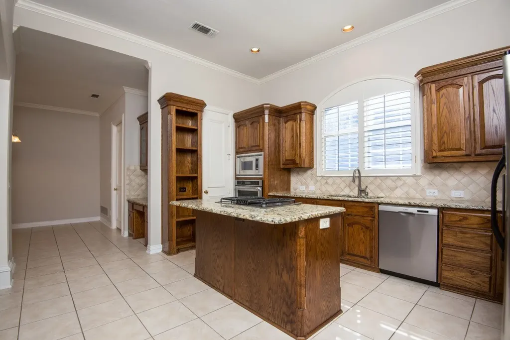 8100 Davidson Drive Plano TX 75025