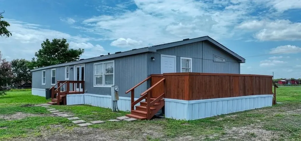 2736 County Road 2134 Caddo Mills TX 75135