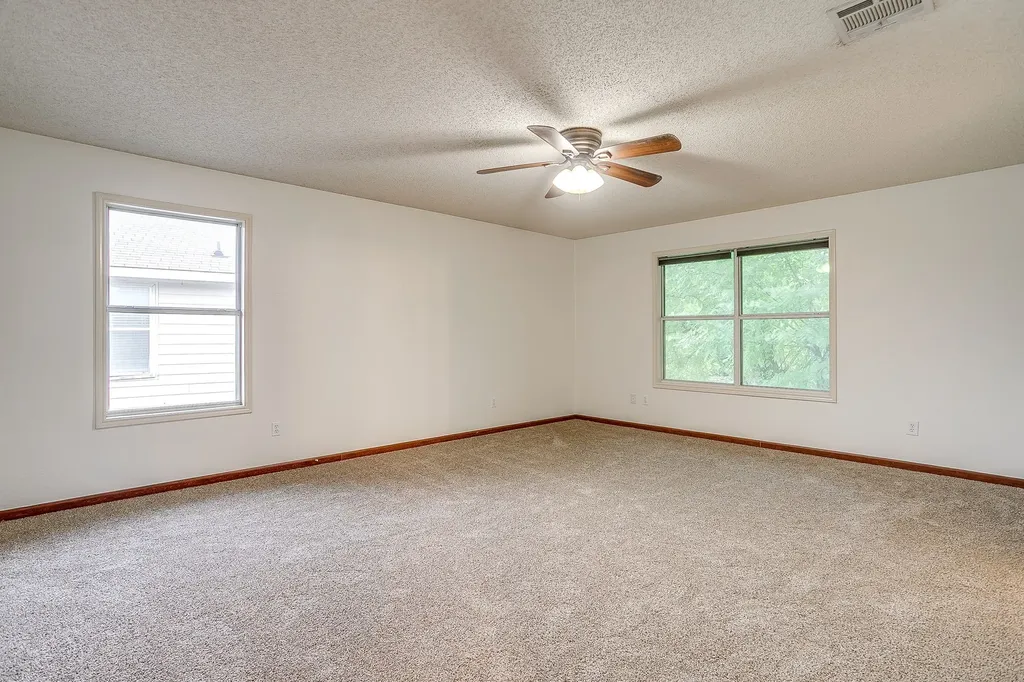 2333 Ash Grove Trail Fort Worth TX 76112