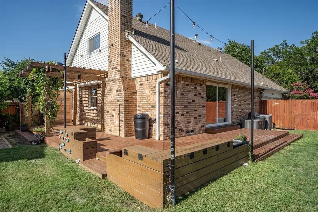 501 Arrowhead Drive Richardson TX 75080