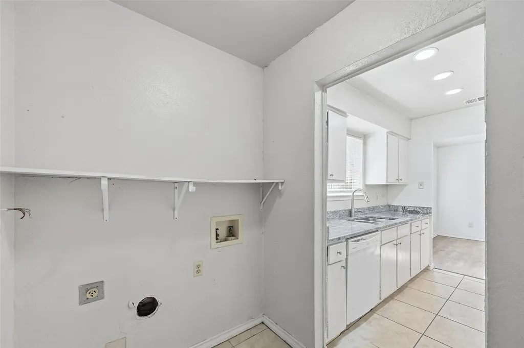 1812 Frances Drive Garland TX 75042