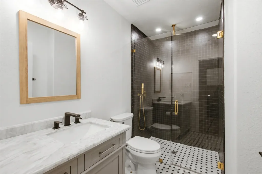 1705 Hatherly Drive Plano TX 75023