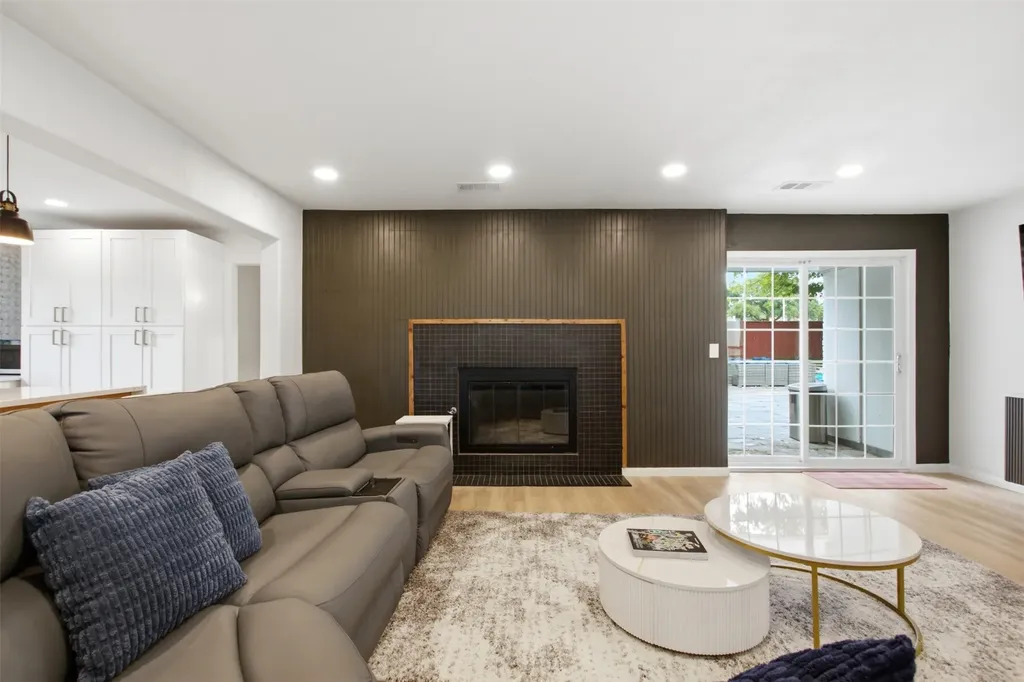 1705 Hatherly Drive Plano TX 75023