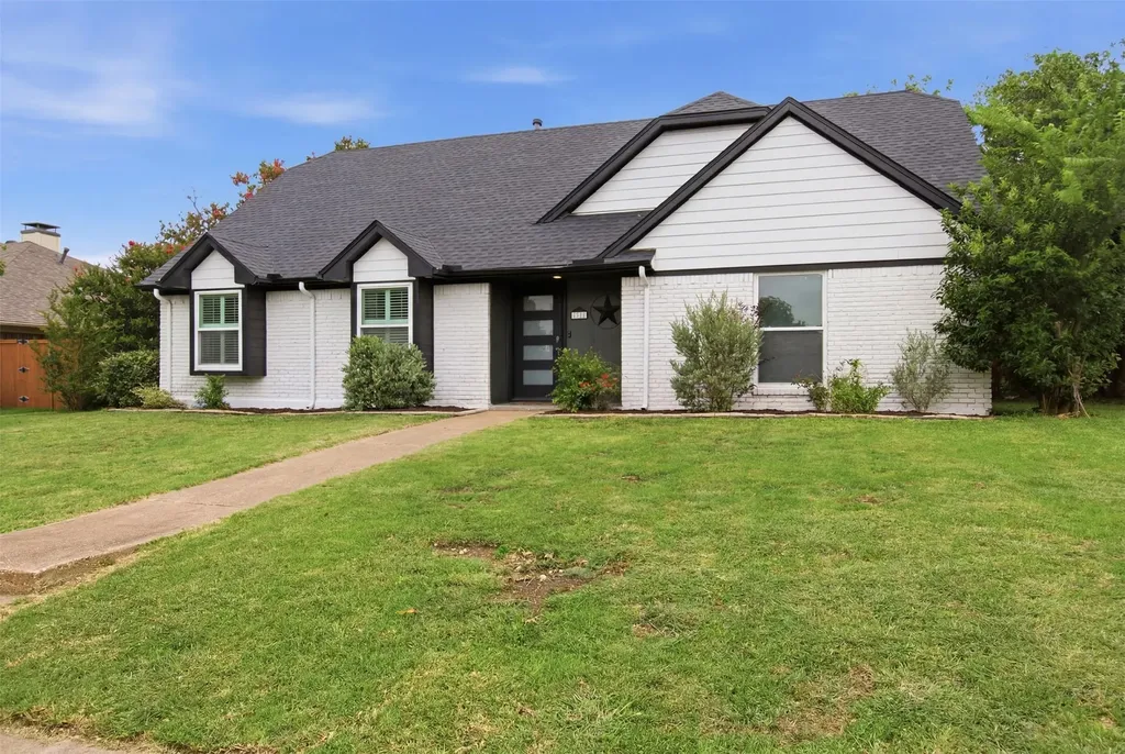 1705 Hatherly Drive Plano TX 75023