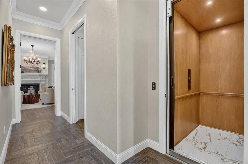 3438 Indian Trail Arlington TX 76016