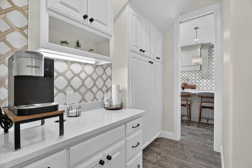 3438 Indian Trail Arlington TX 76016
