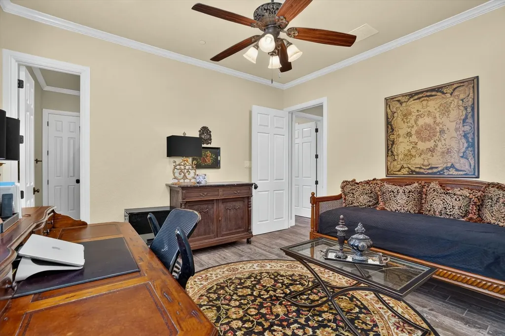 3438 Indian Trail Arlington TX 76016