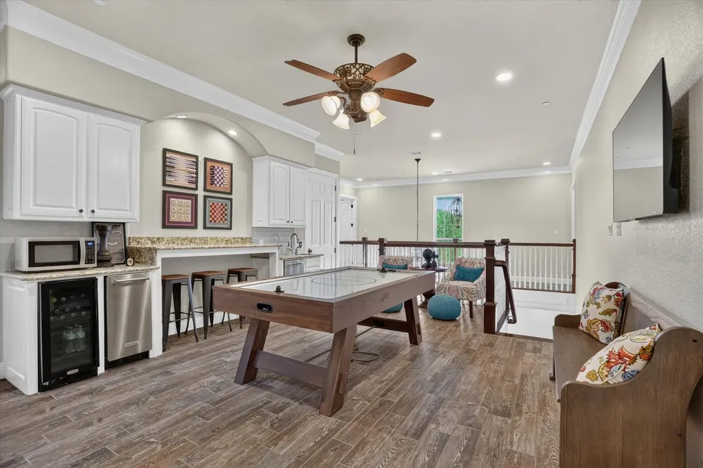 3438 Indian Trail Arlington TX 76016