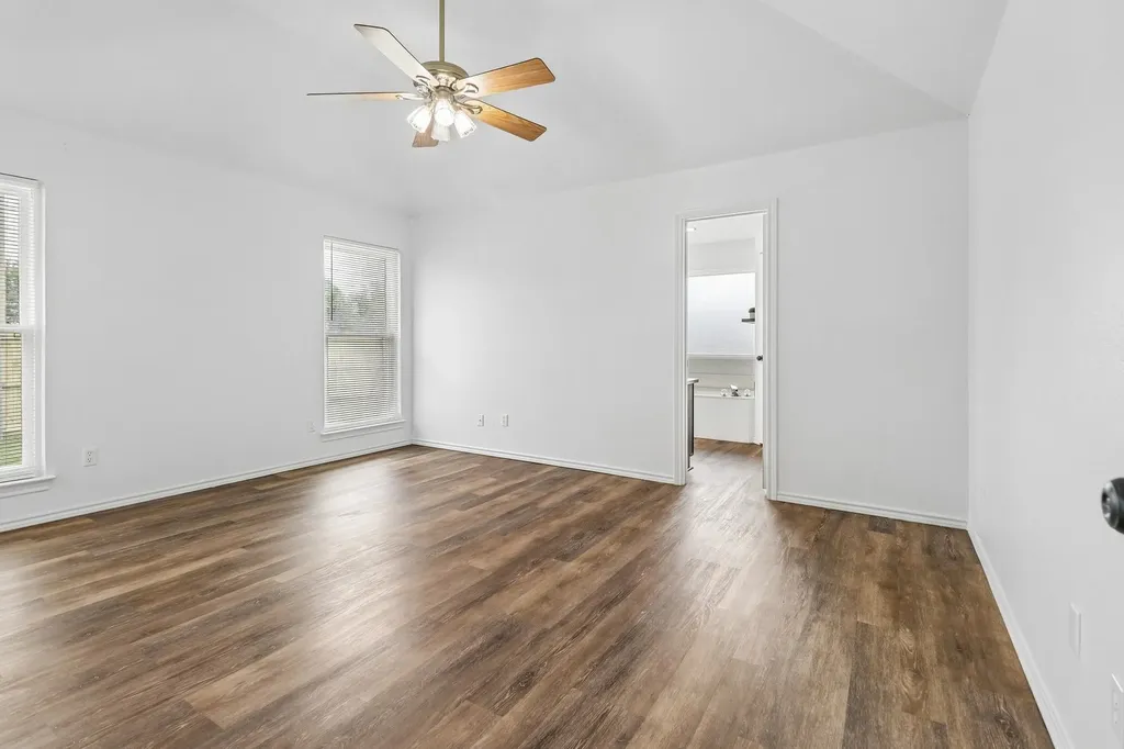 101 Apache Trail Alvarado TX 76009