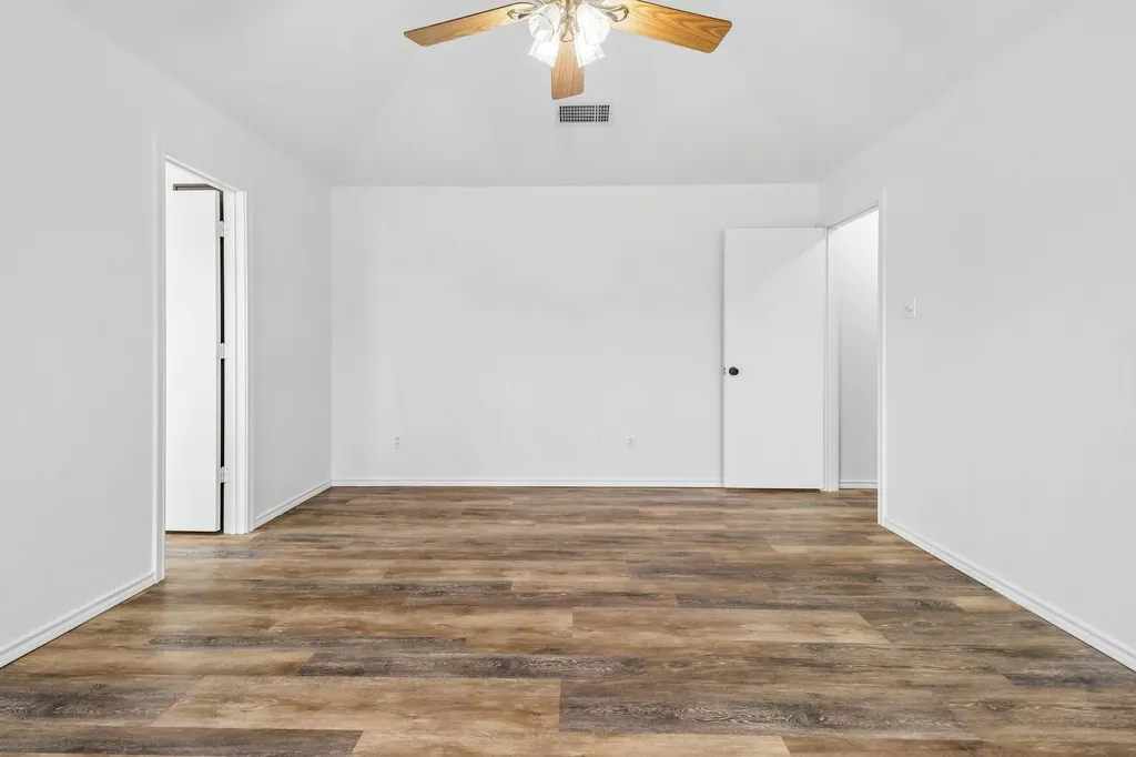 101 Apache Trail Alvarado TX 76009