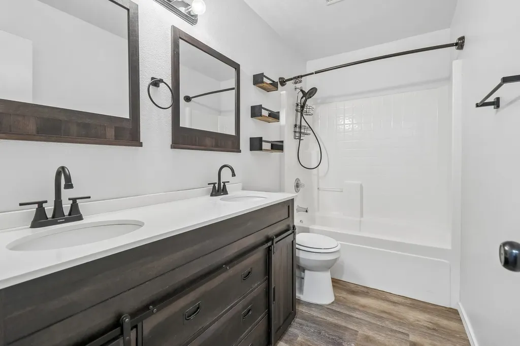 101 Apache Trail Alvarado TX 76009