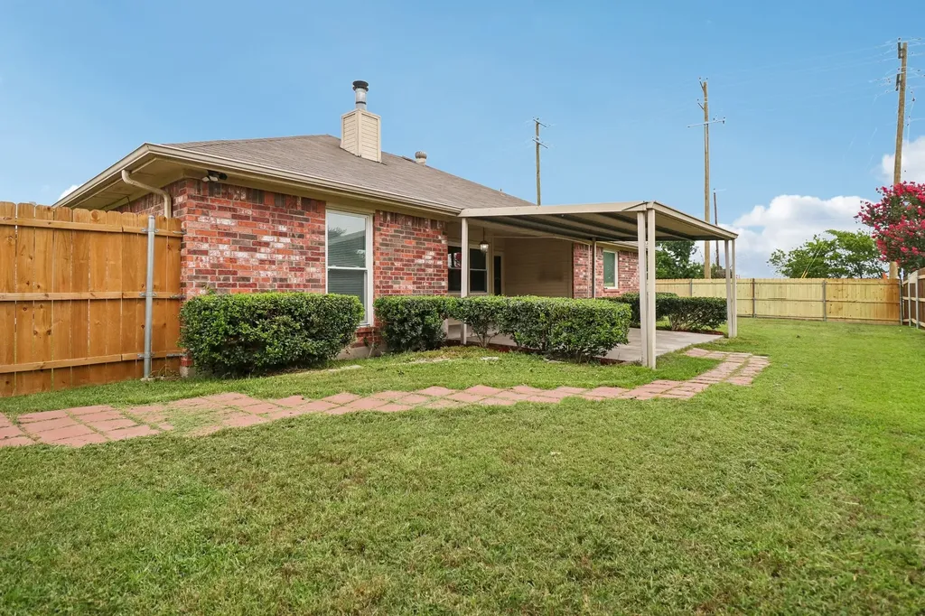 101 Apache Trail Alvarado TX 76009