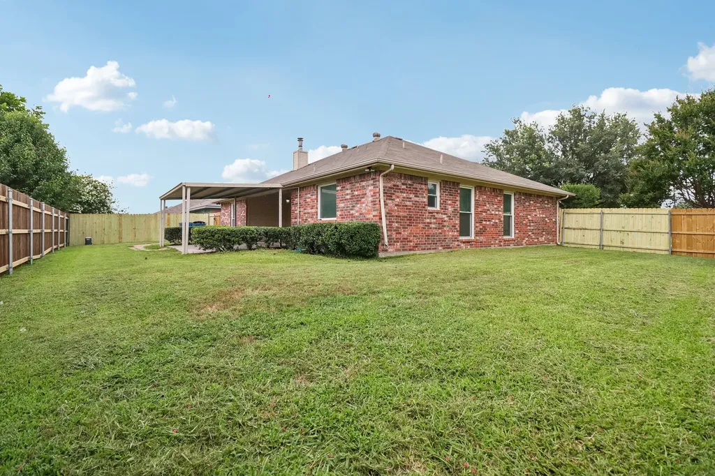 101 Apache Trail Alvarado TX 76009