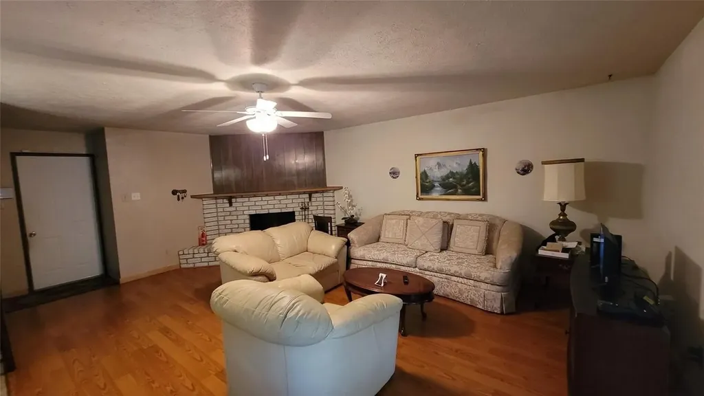 10207 Sweet Gum Street Dallas TX 75249
