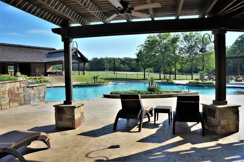 96 Pine Hills Lane Gordonville TX 76245