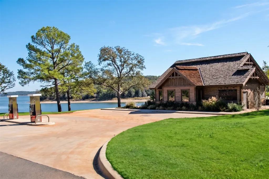 96 Pine Hills Lane Gordonville TX 76245
