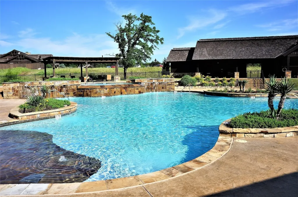 96 Pine Hills Lane Gordonville TX 76245