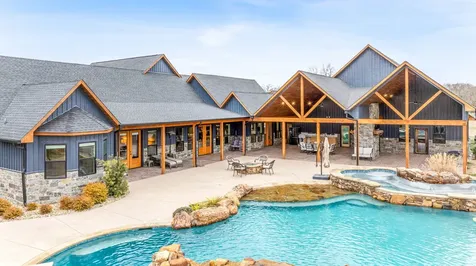 239 32507 Road Paris TX 75460