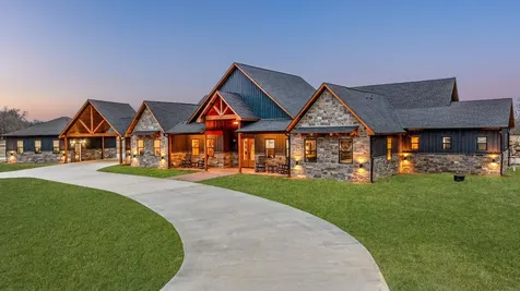 239 32507 Road Paris TX 75460