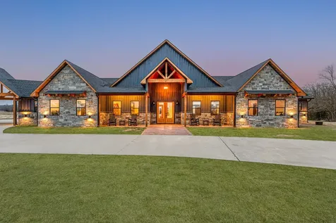 239 32507 Road Paris TX 75460