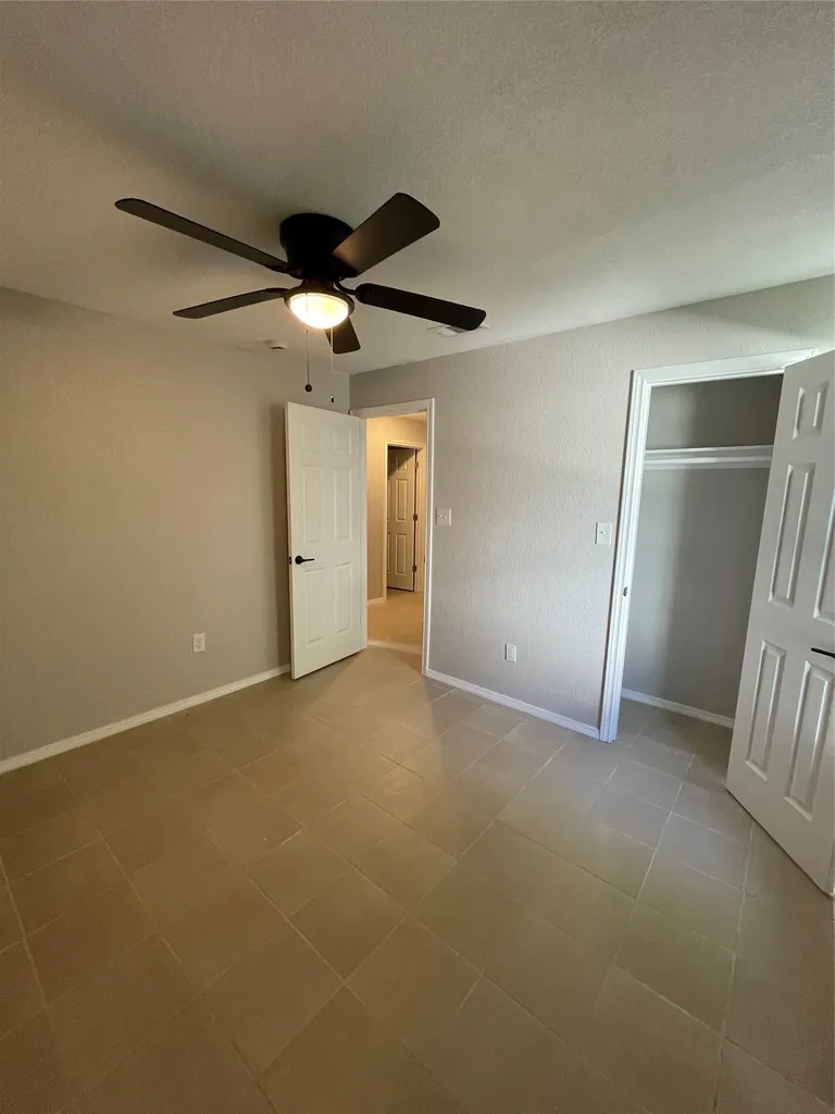 2155 New York Avenue Fort Worth TX 76104